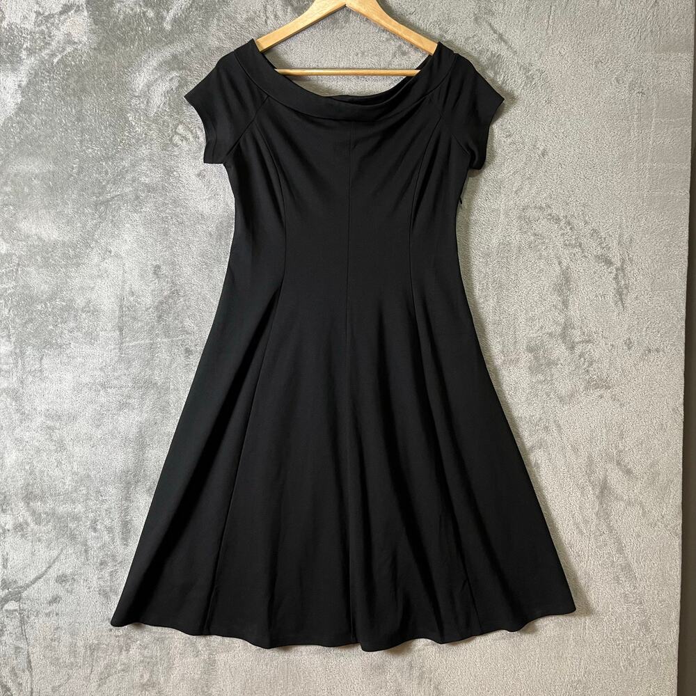 Ann Taylor Black A Line Dress Classic Timeless Minimalist Size 6 Office Chic New